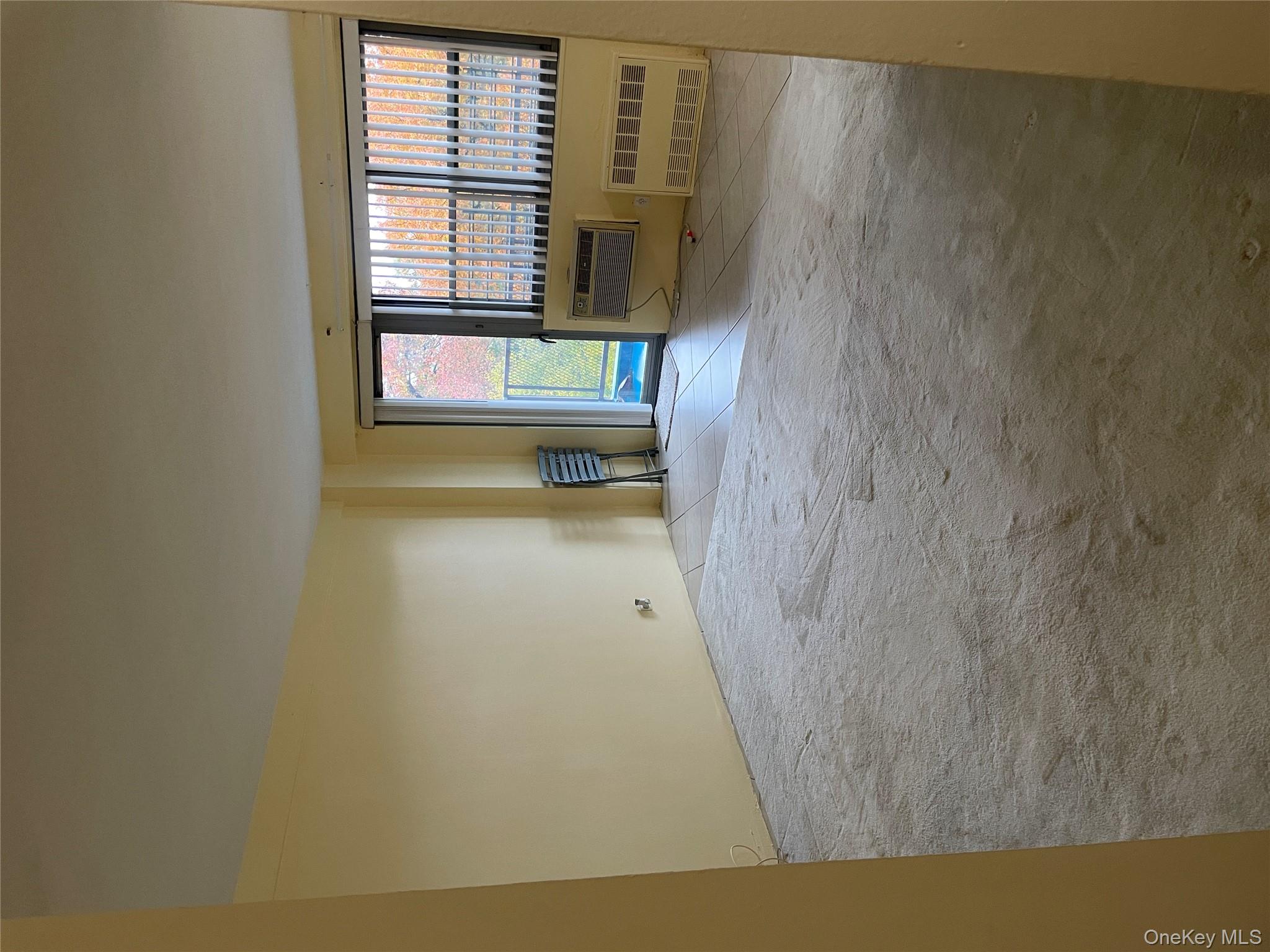 3410 De Reimer Avenue, Unit 6A