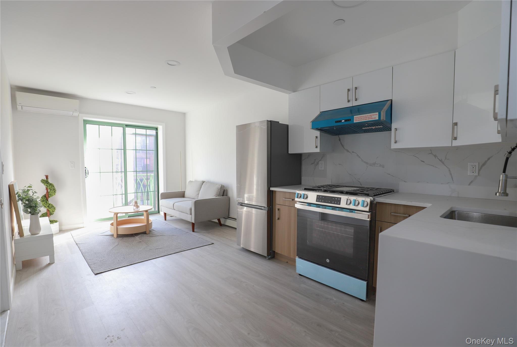 134-43 Maple Avenue, Unit 4D photo 2