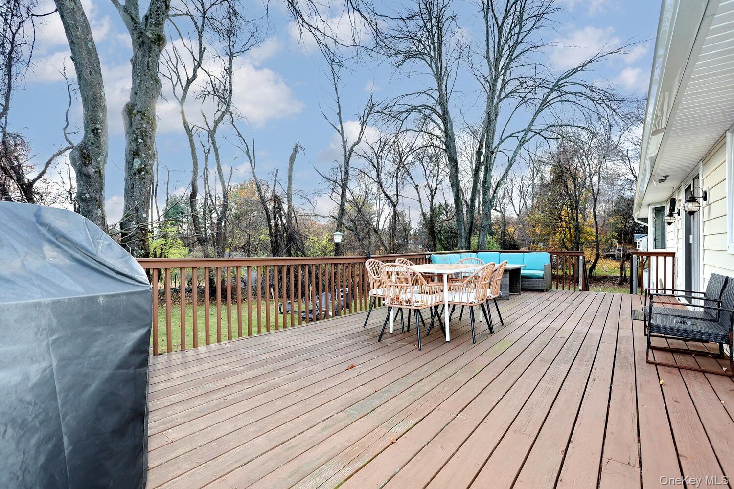 19 Augur Road – For Sale photo 33
