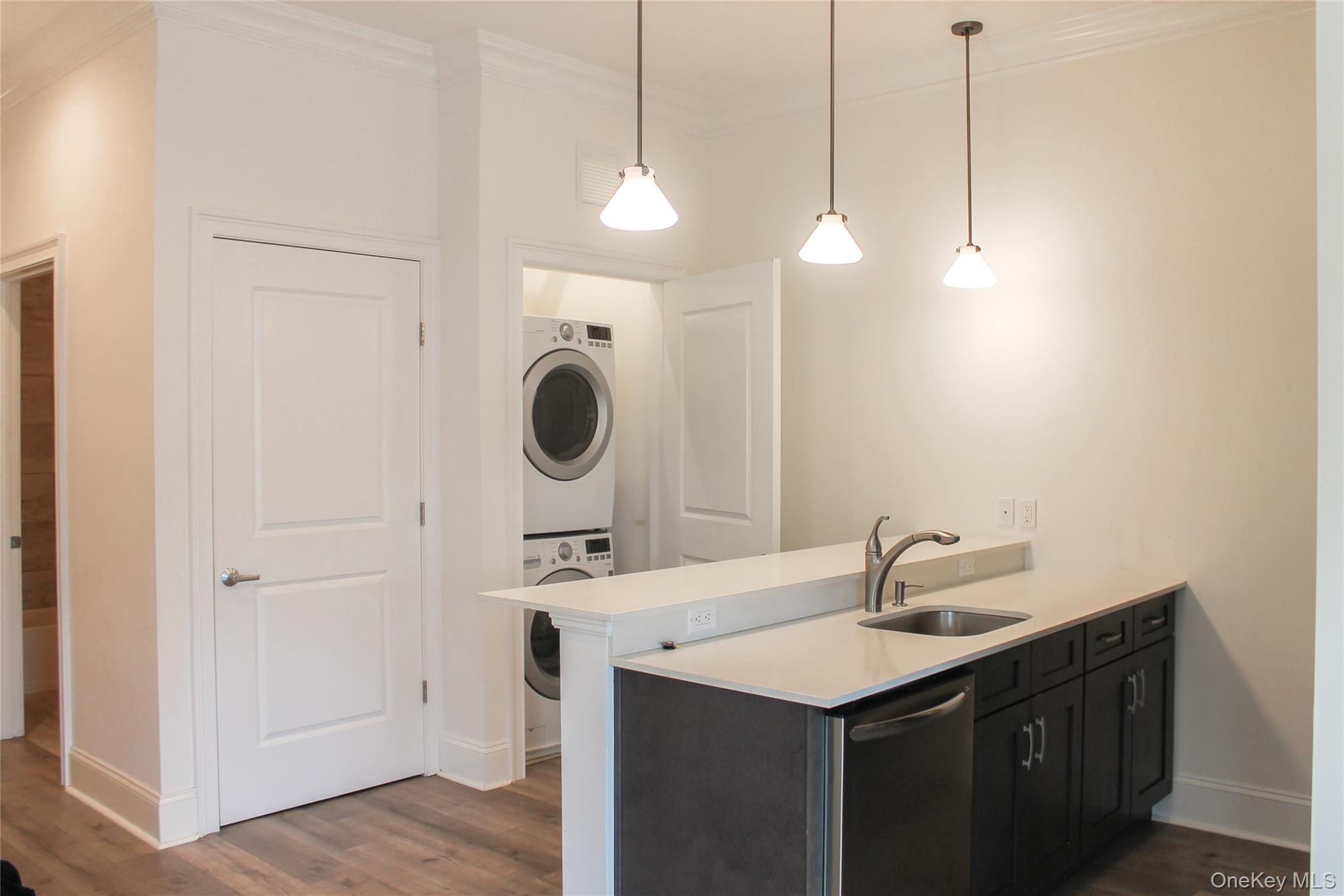 226 New York Avenue, Unit 201 photo 5
