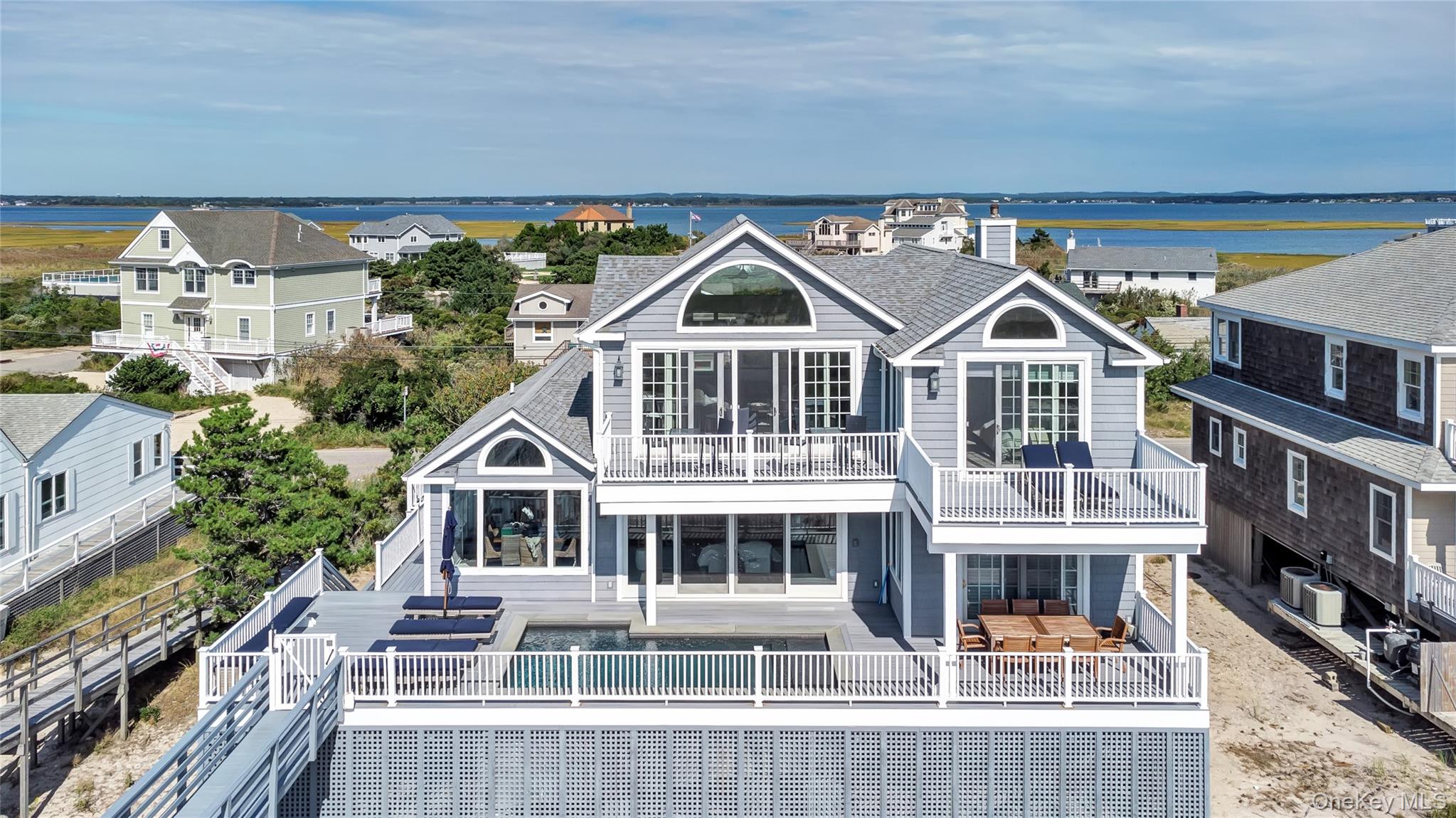 939 Dune Road – For Rent