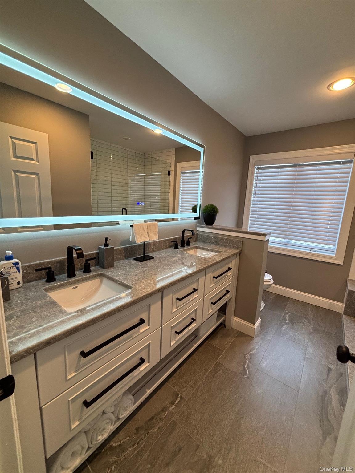 939 Dune Road – For Rent photo 9
