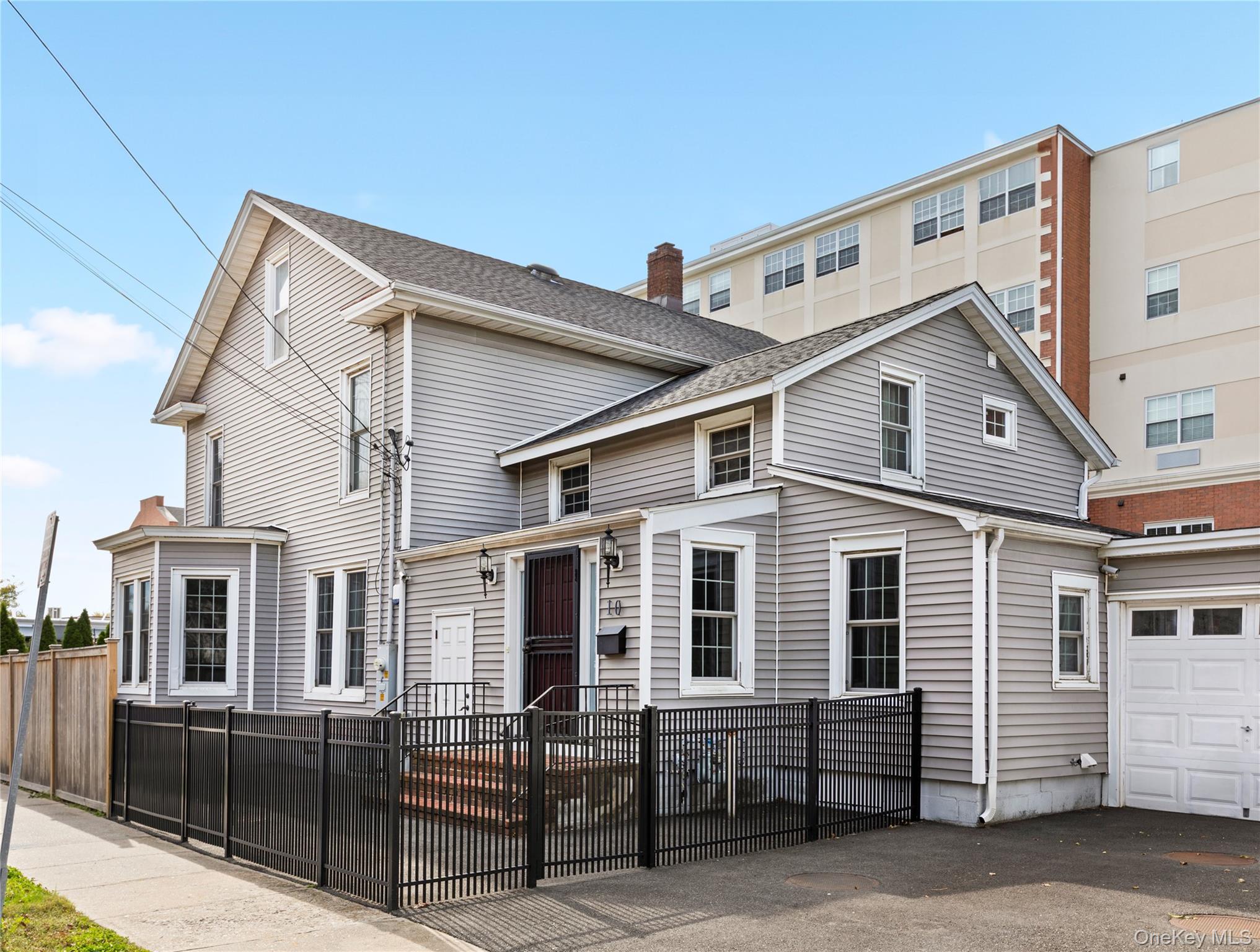 10 Maple Avenue – For Sale photo 4