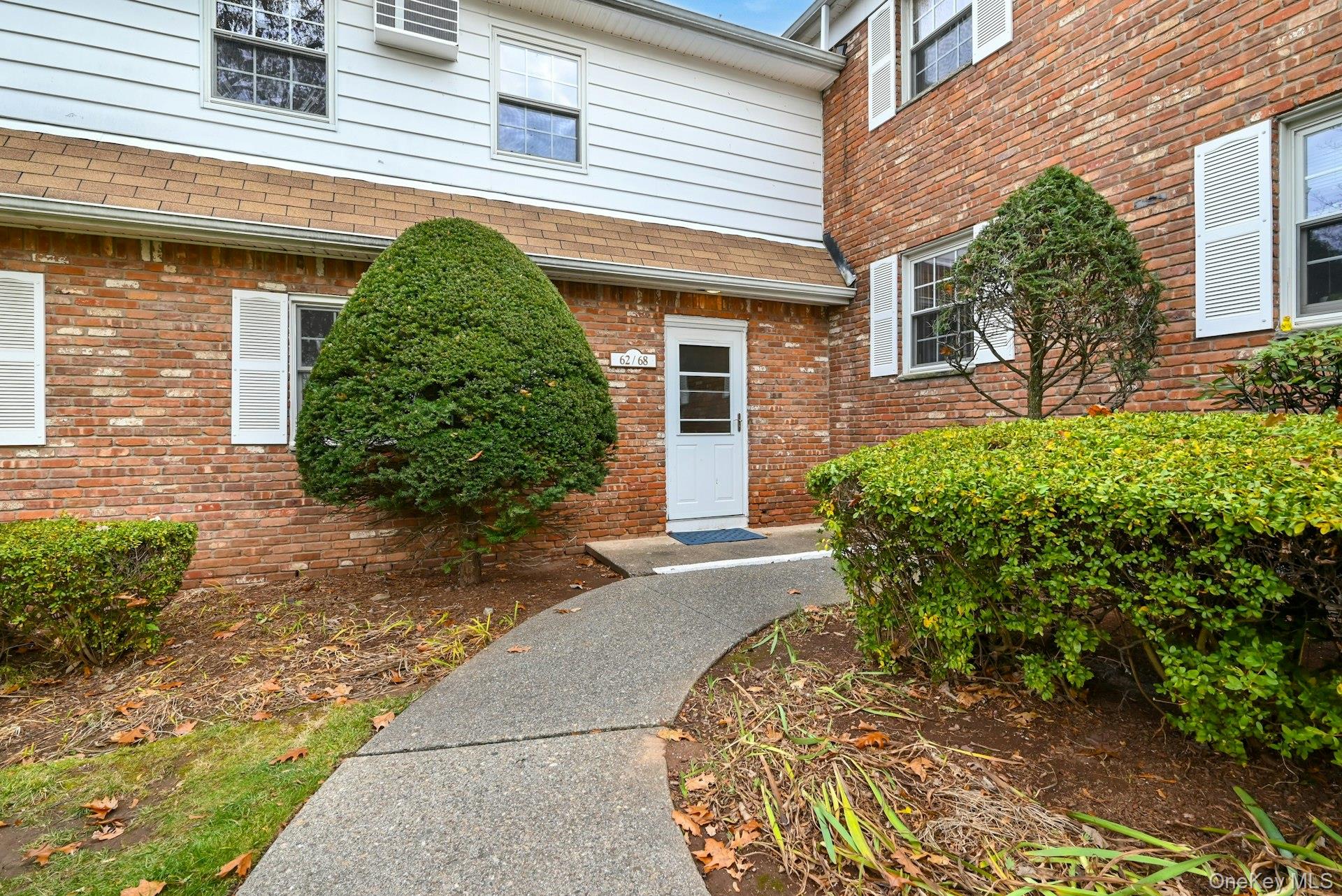 66 Parkside Drive, Unit 66 photo 2