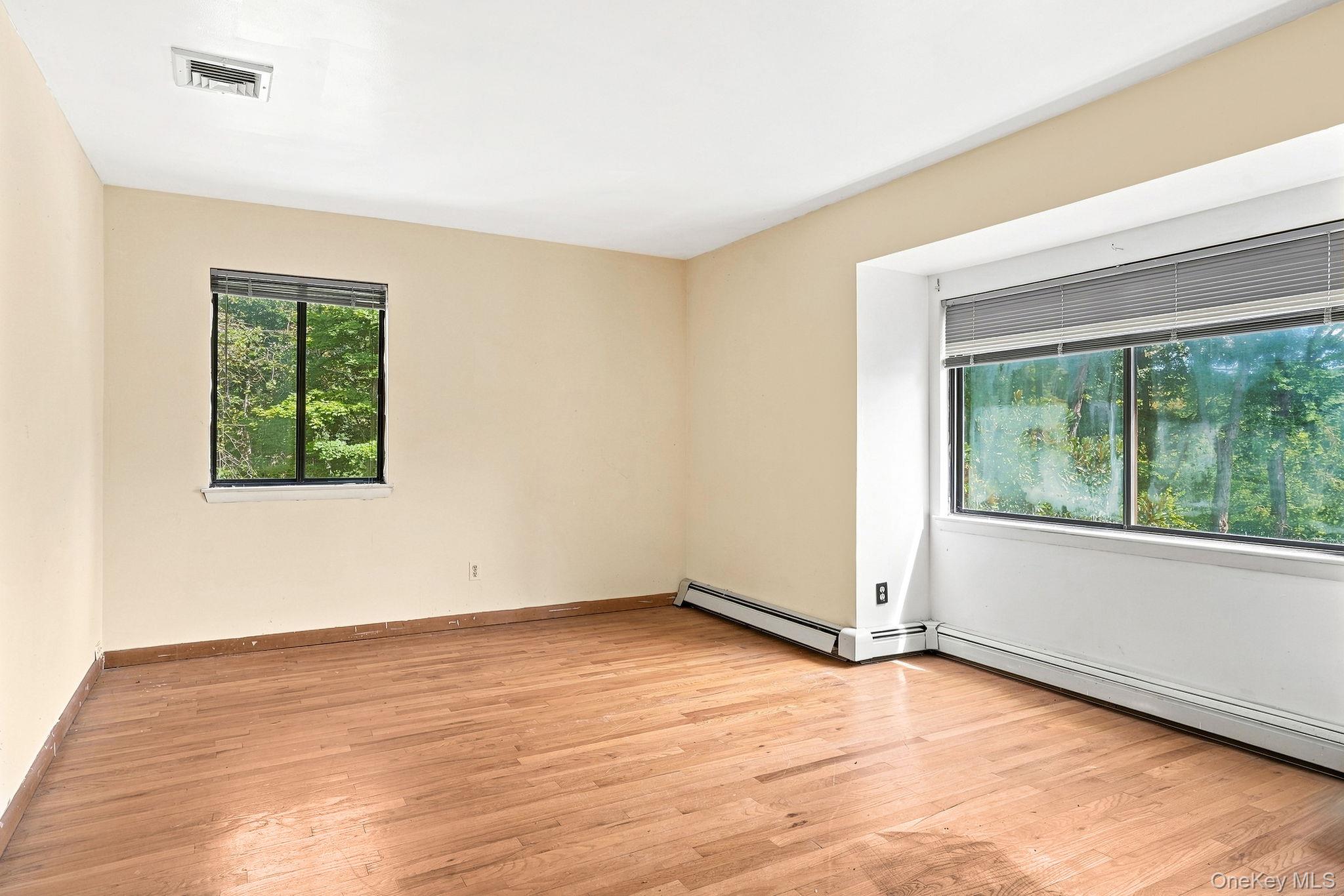 8 Cobbling Rock Drive – For Sale photo 32