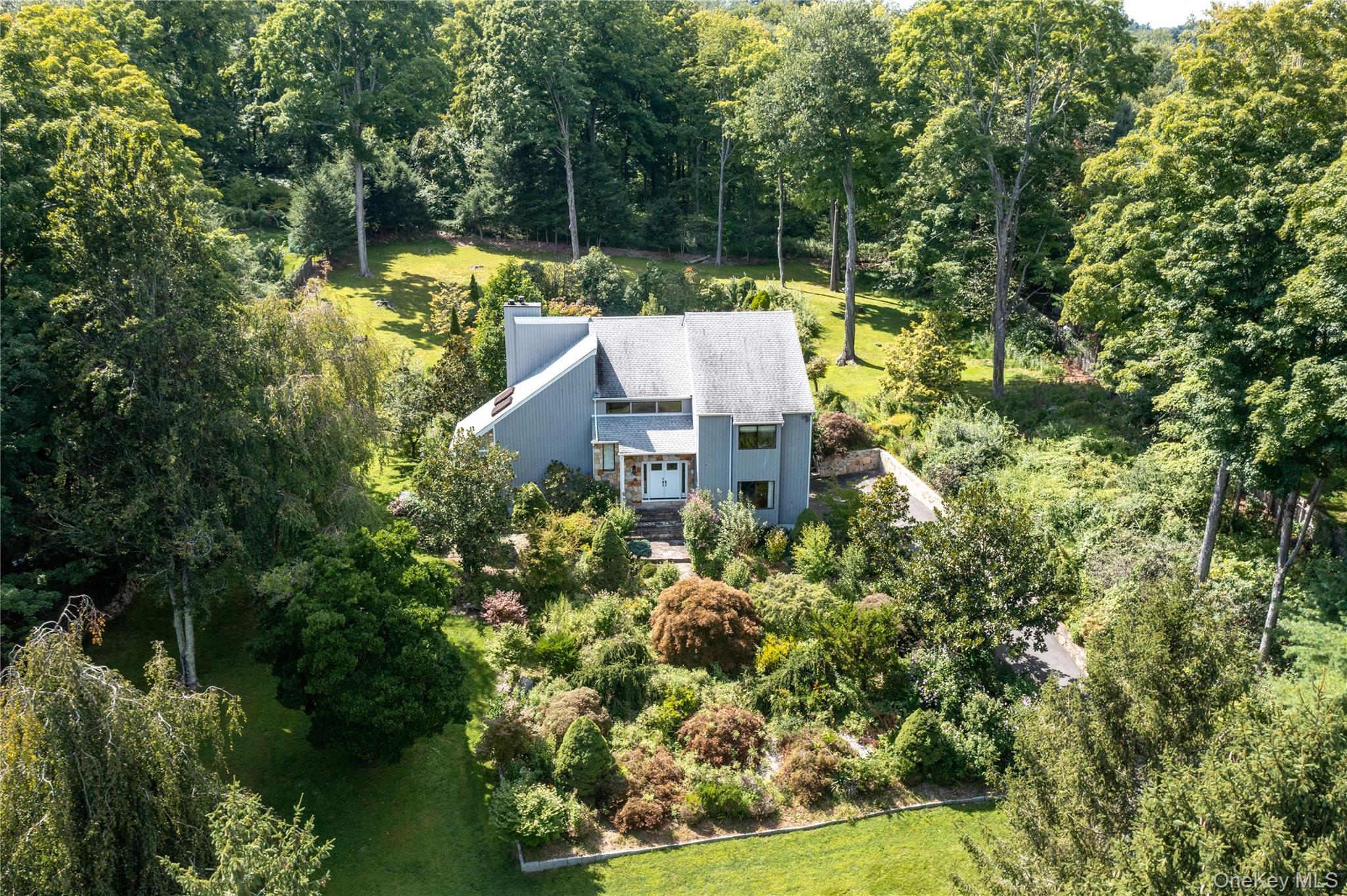 8 Cobbling Rock Drive – For Sale photo 43
