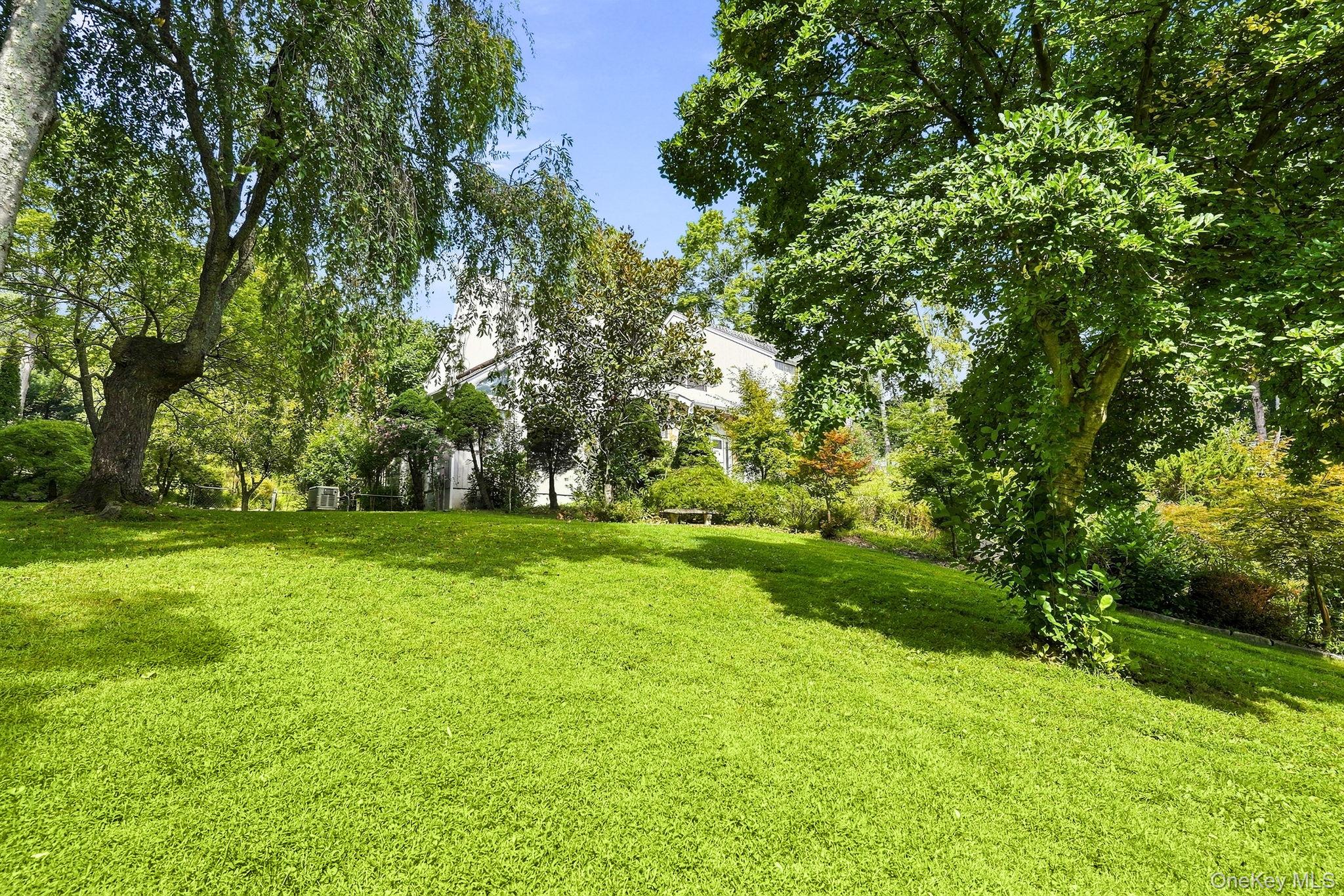 8 Cobbling Rock Drive – For Sale photo 40