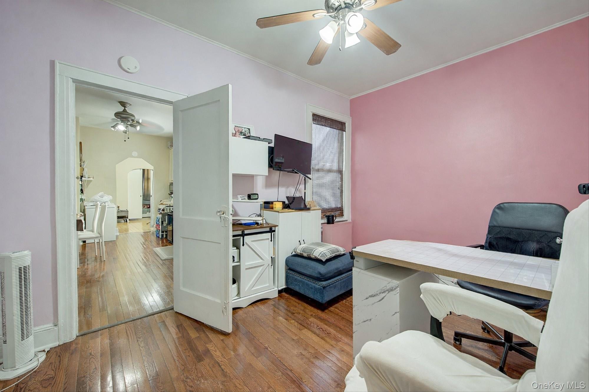 32-33/35/37/39 Steinway Street – For Sale photo 32