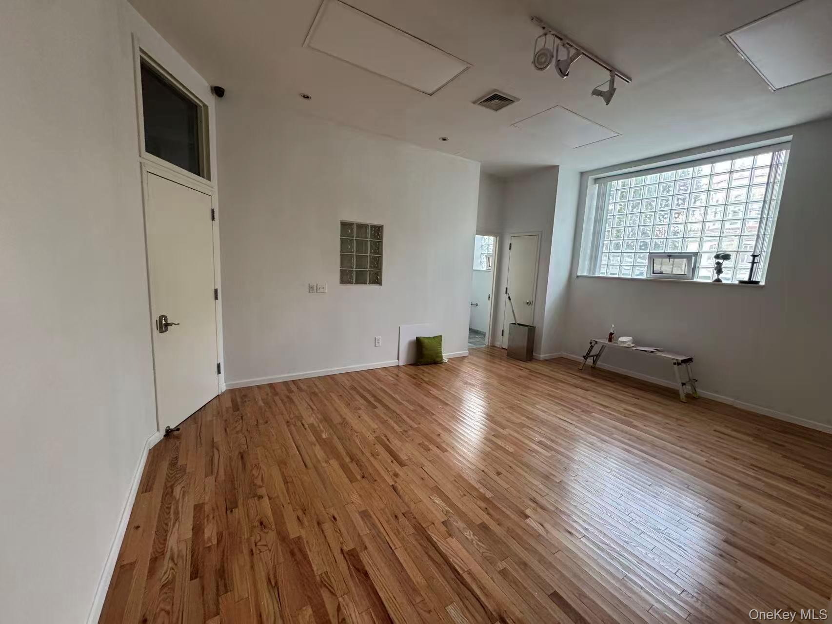 12414 22nd Avenue – For Rent photo 9