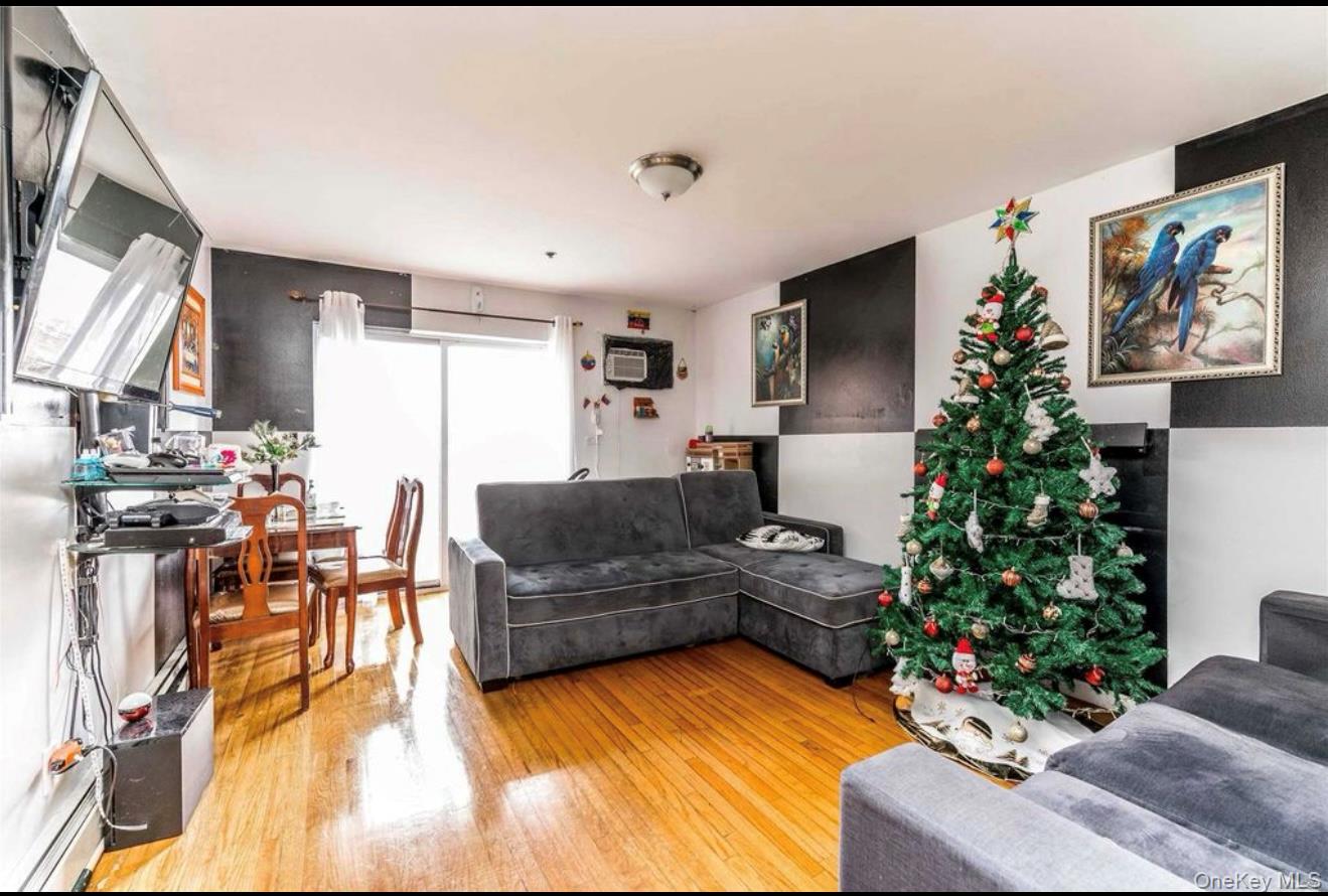 35-43 97 Street – For Sale photo 4