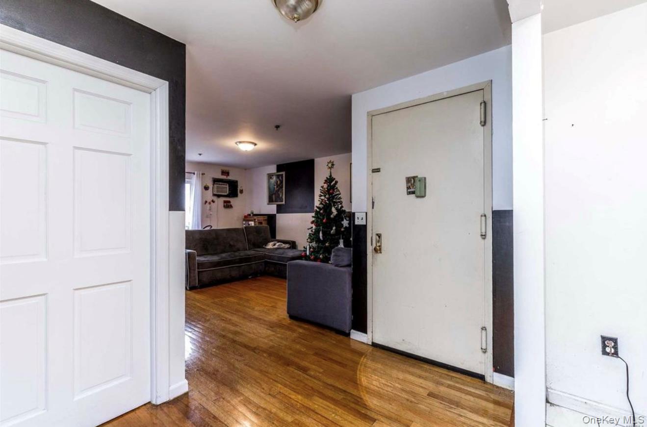 35-43 97 Street – For Sale photo 7