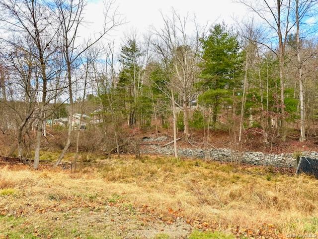 8 River Road – For Sale photo 8