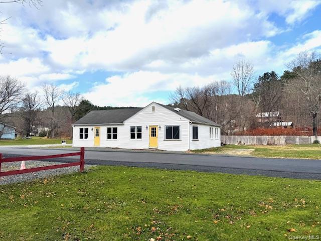 12 River Road – For Sale photo 6