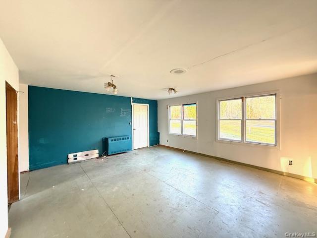 12 River Road – For Sale photo 19