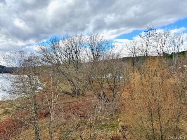 12 River Road – For Sale photo 10