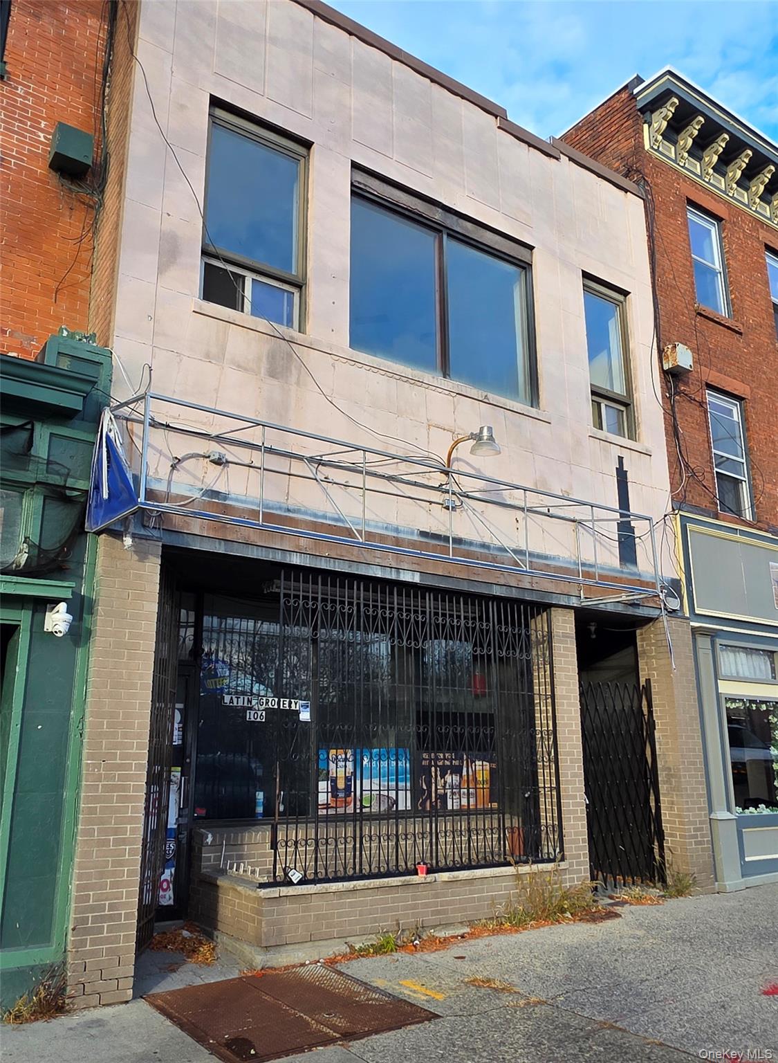 106 Broadway – For Sale