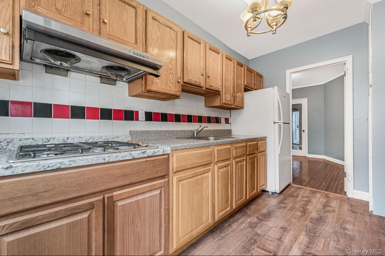 69-40 Yellowstone Boulevard, Unit 119 photo 15