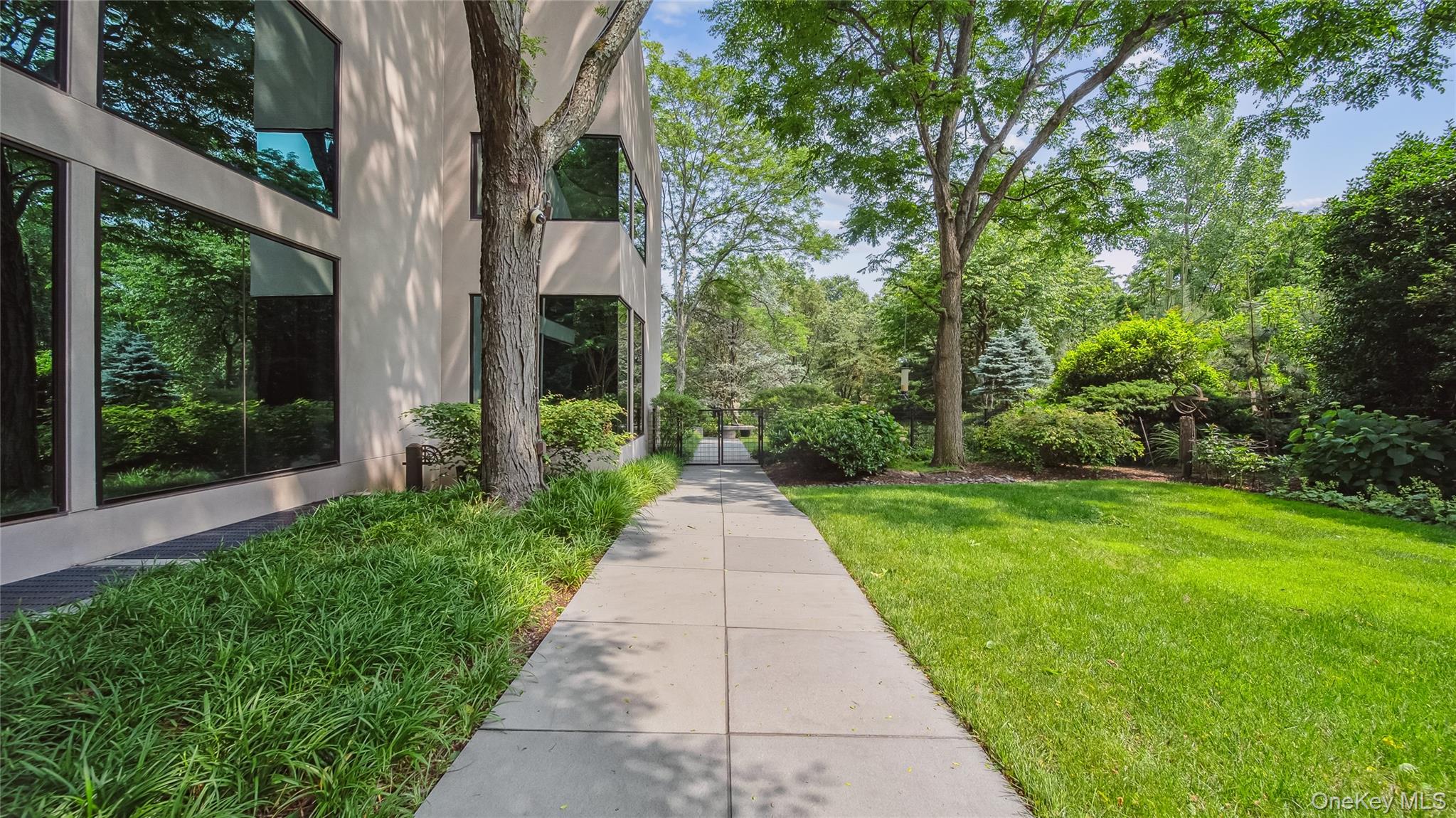 7 Folie Court – For Sale photo 41