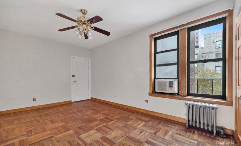 828 Gerard Avenue, Unit 2E photo 4