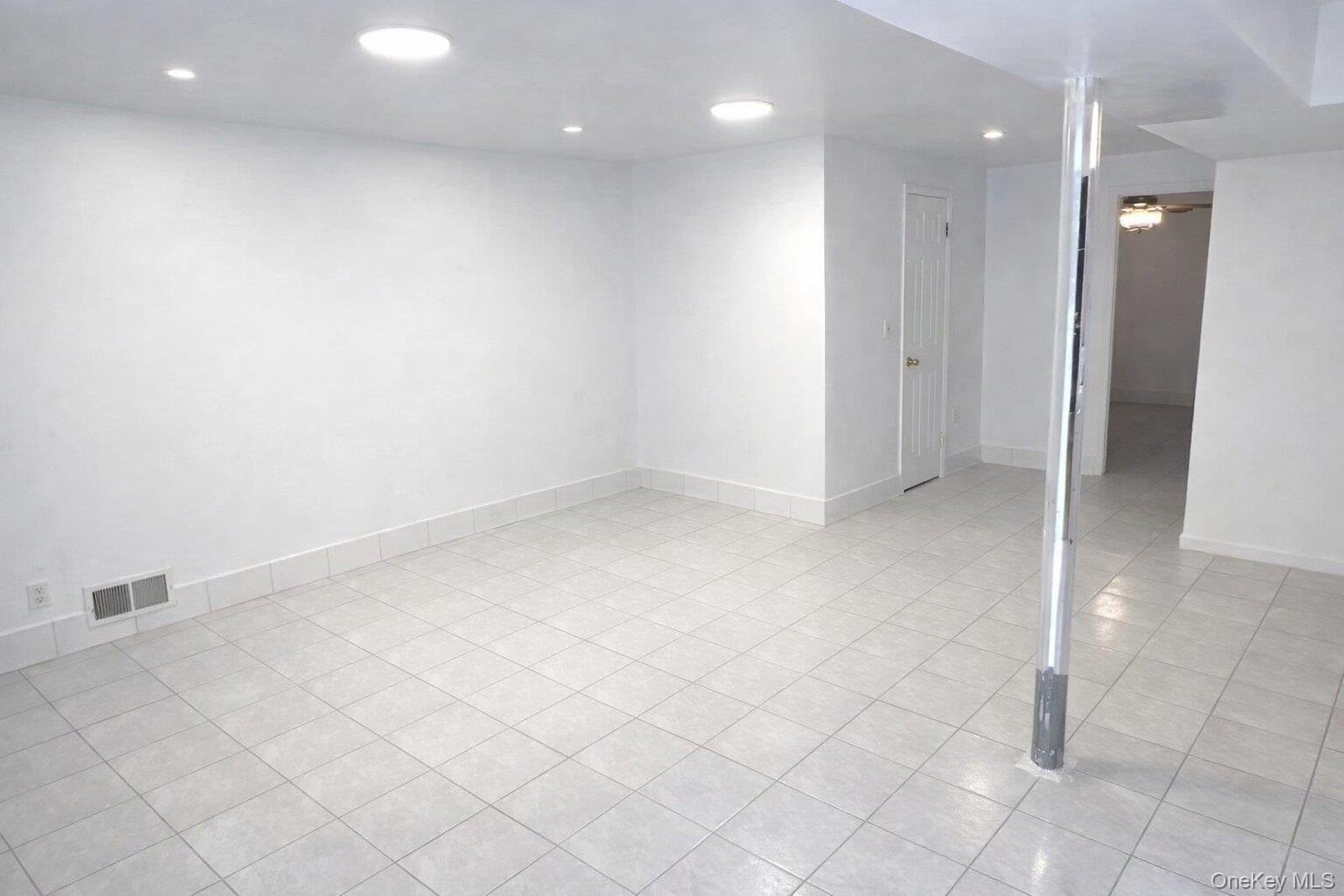23-10 Waters Edge Drive – For Sale photo 26