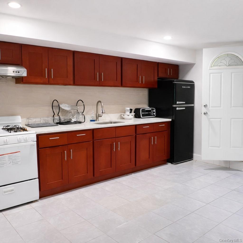23-10 Waters Edge Drive – For Sale photo 21