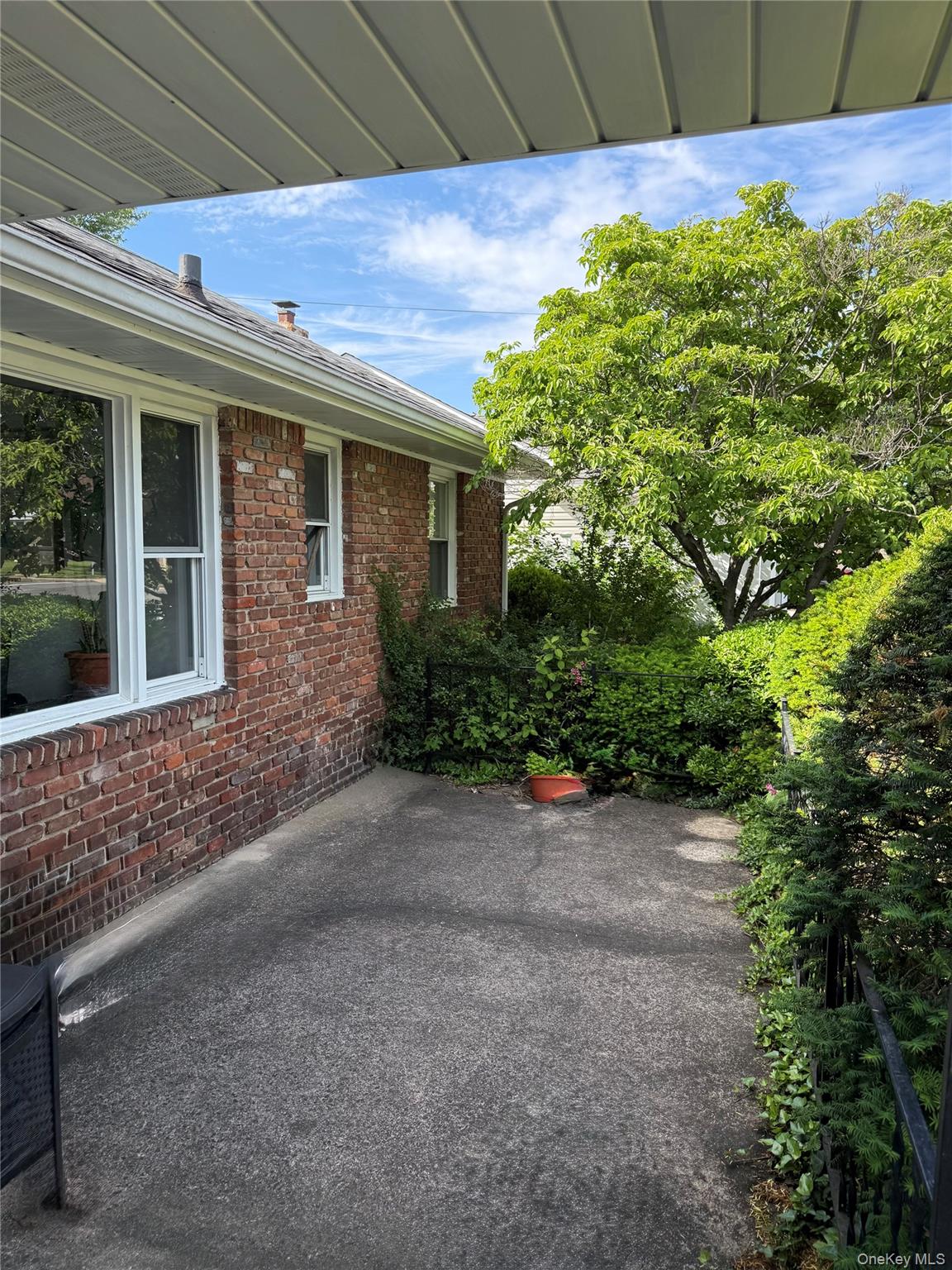2582 Oceanside Road – For Sale photo 23