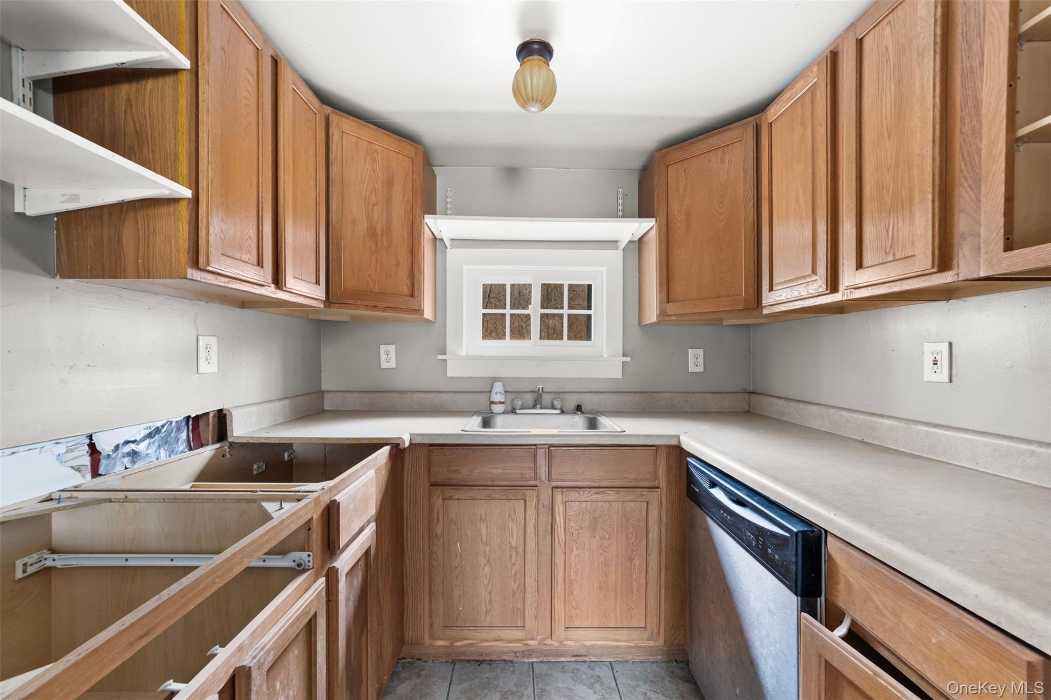 6 Laurel Drive – For Sale photo 33