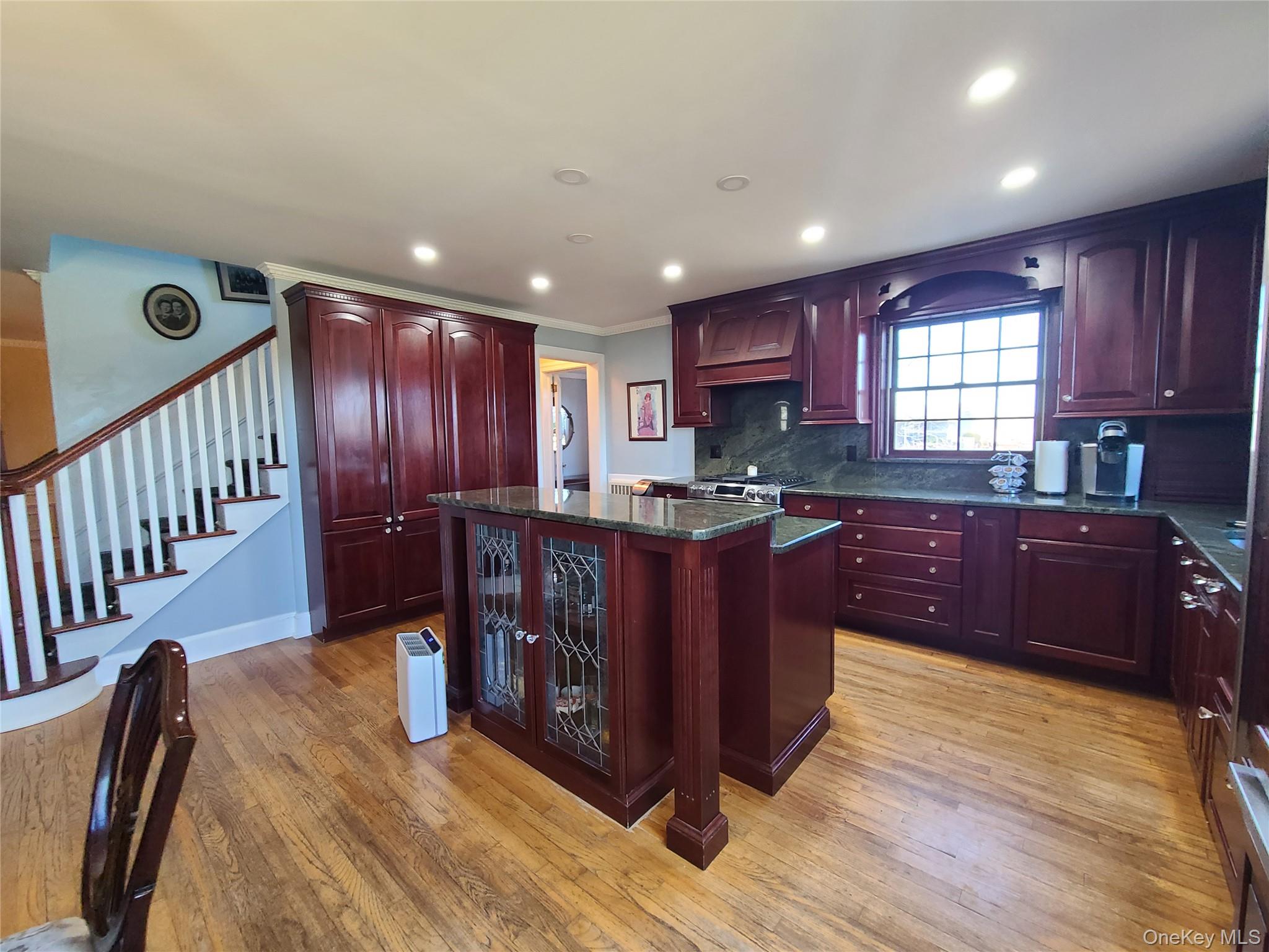 237 Best Road – For Sale photo 17