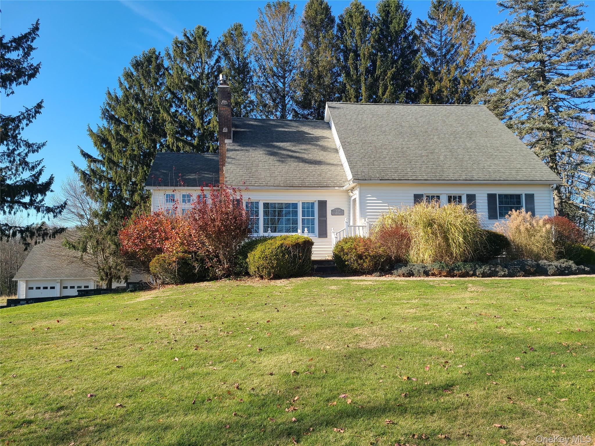 237 Best Road – For Sale
