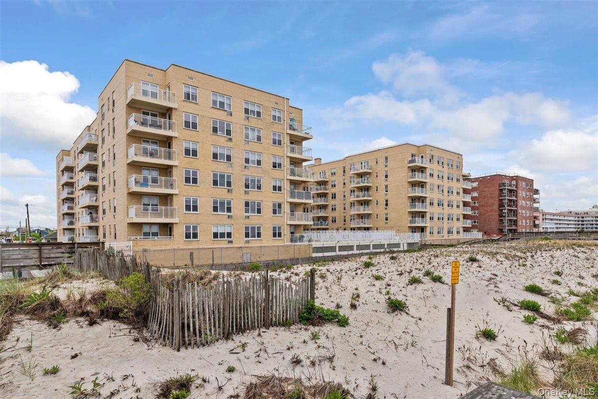 700 Shore Road, Unit 7Y photo 28