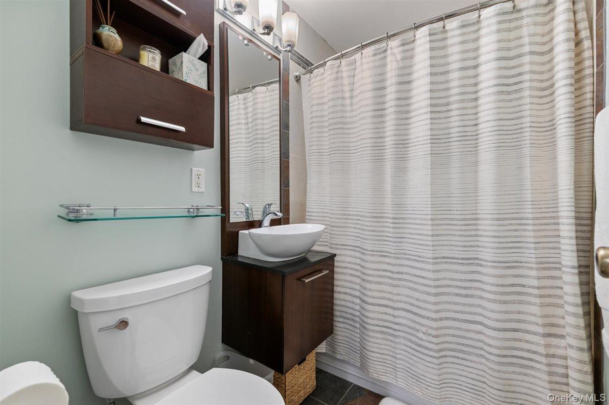700 Shore Road, Unit 7Y photo 19