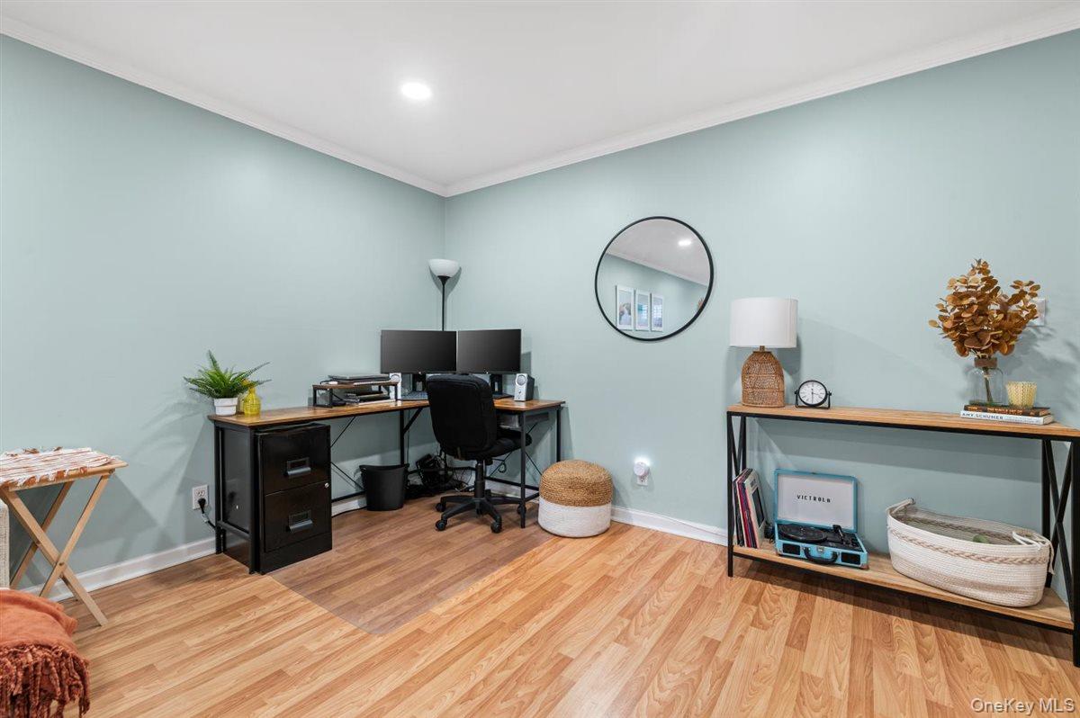 700 Shore Road, Unit 7Y photo 7