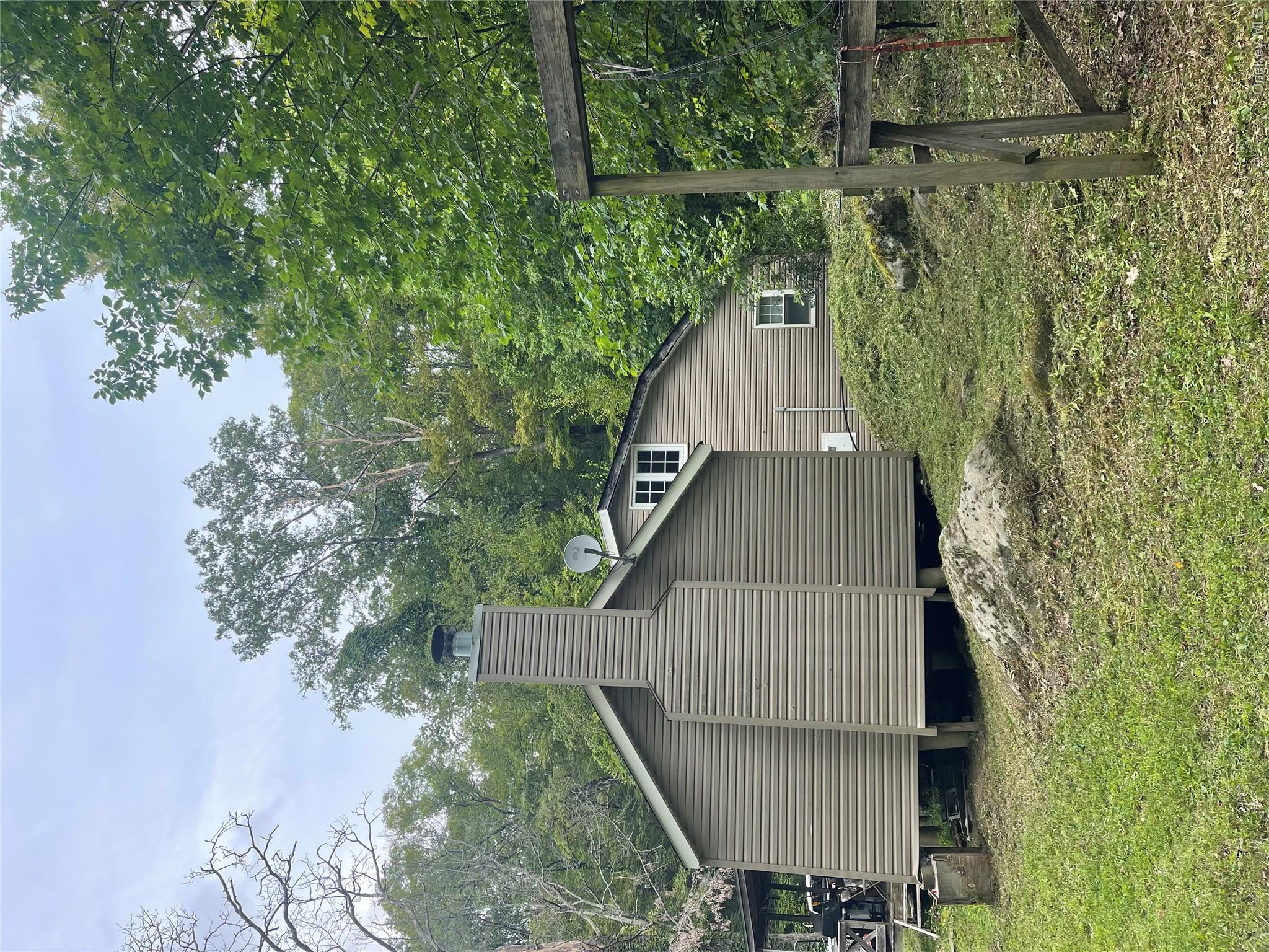 80 Hunter Lane – For Sale photo 10