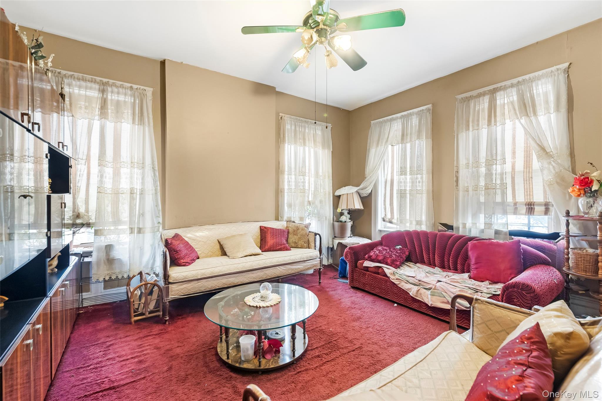 1284 Sterling Place – For Sale photo 6
