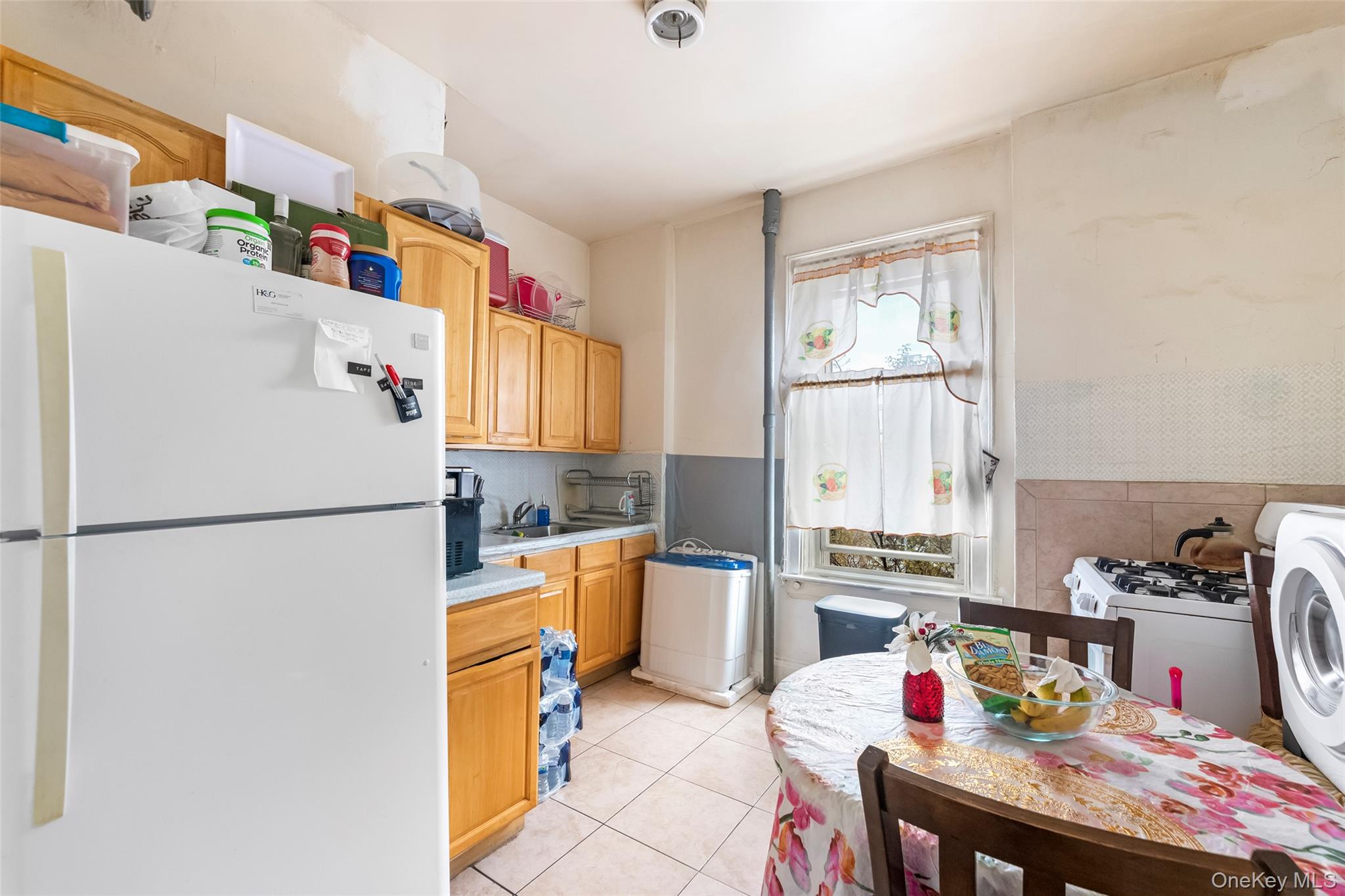 1284 Sterling Place – For Sale photo 8