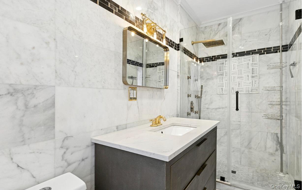 308 CLIFTON Place – For Sale photo 20