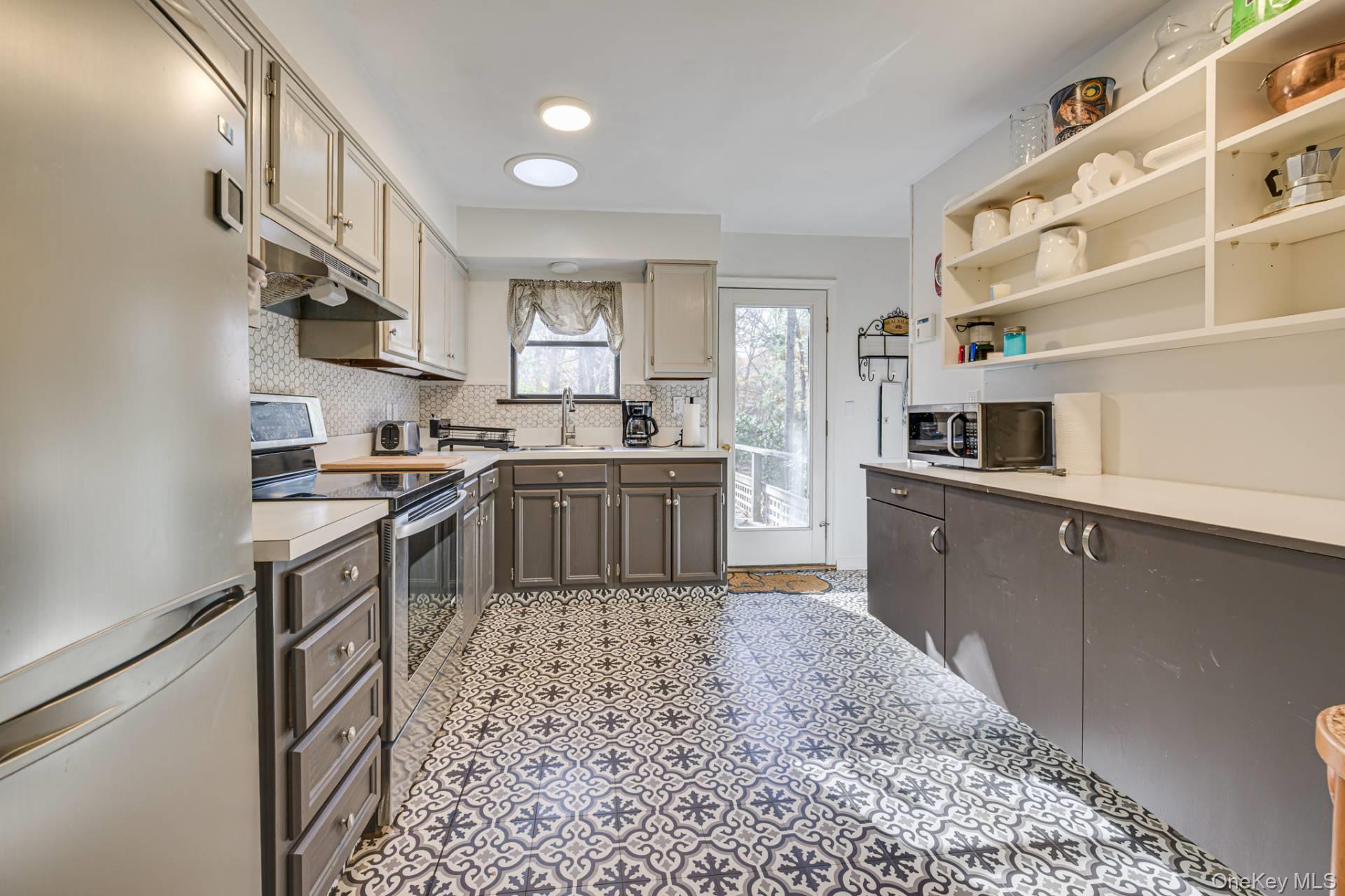278 Big Fresh Pond Road – For Rent photo 10
