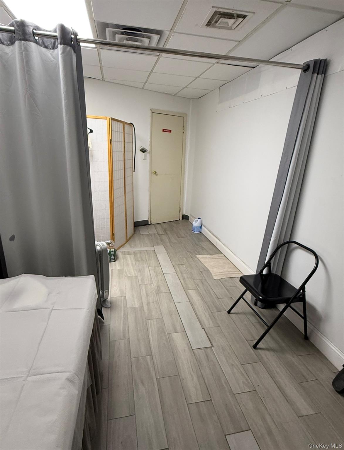 85-12 Queens Boulevard, Unit Ground Flo photo 4