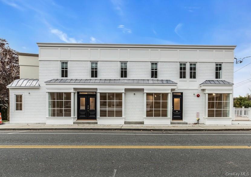 1431 Old Northern Boulevard, Unit 3