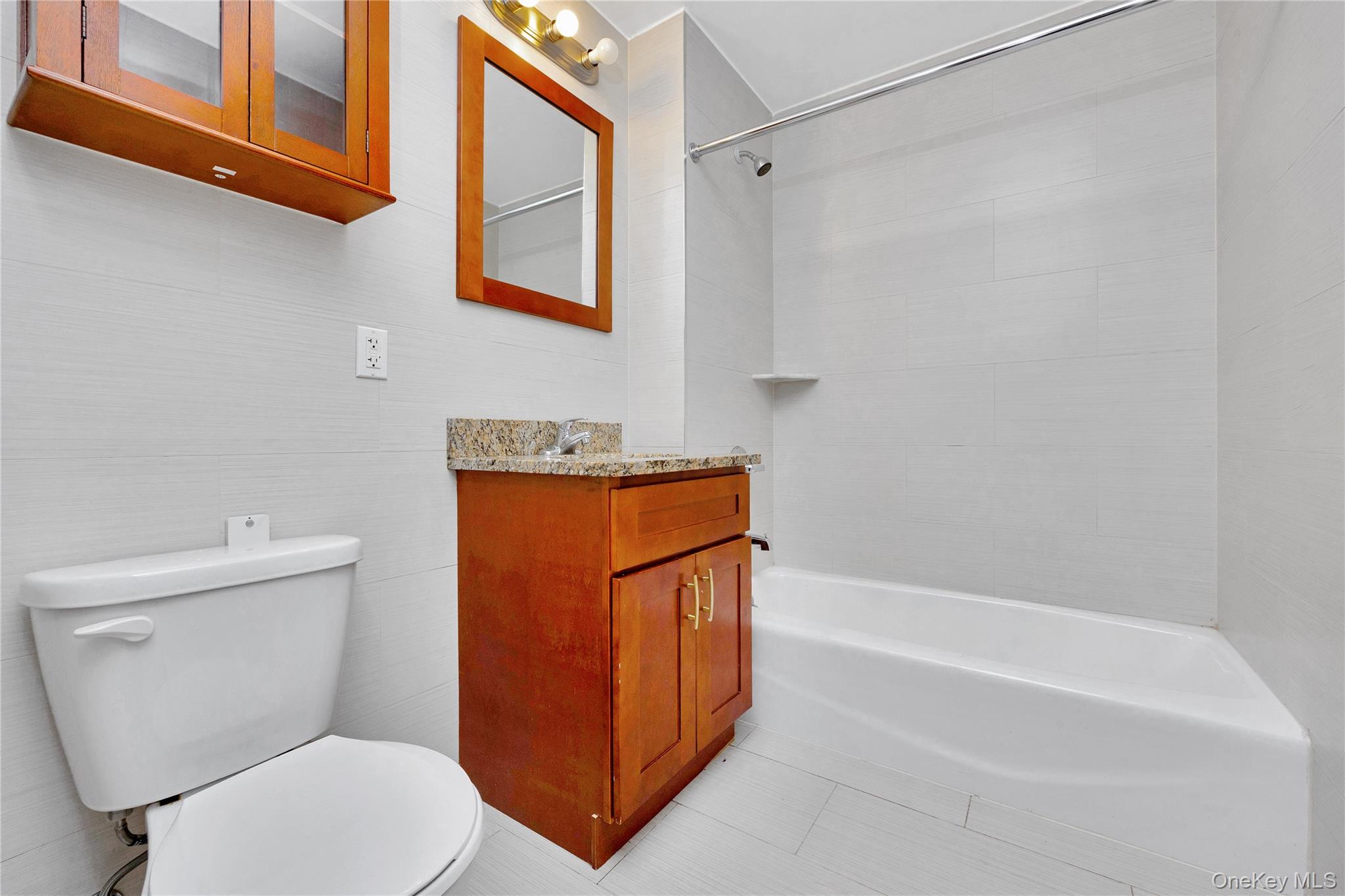 172-18 Jamaica Avenue, Unit 3D photo 8