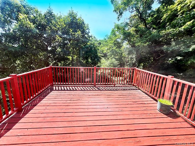 457 Quaker Ridge Road – For Sale photo 7