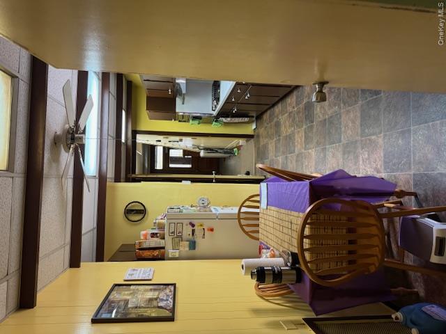 1549 & 1547(Garage) Beach Avenue – For Sale photo 5