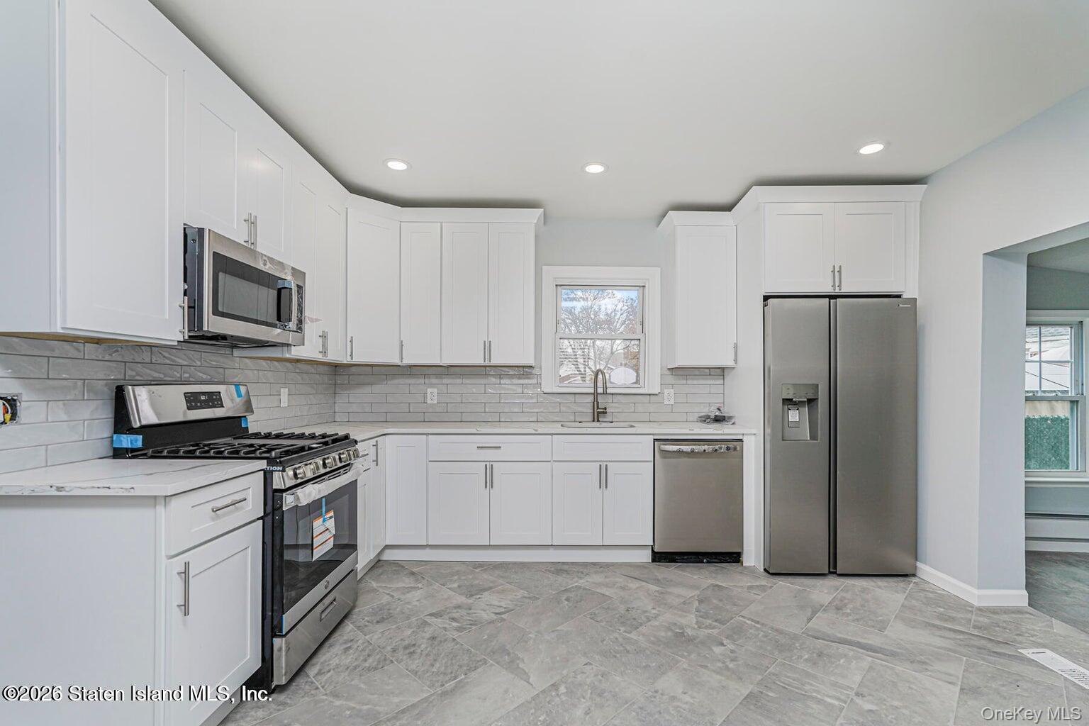 13 Laforge Ave – For Sale photo 6