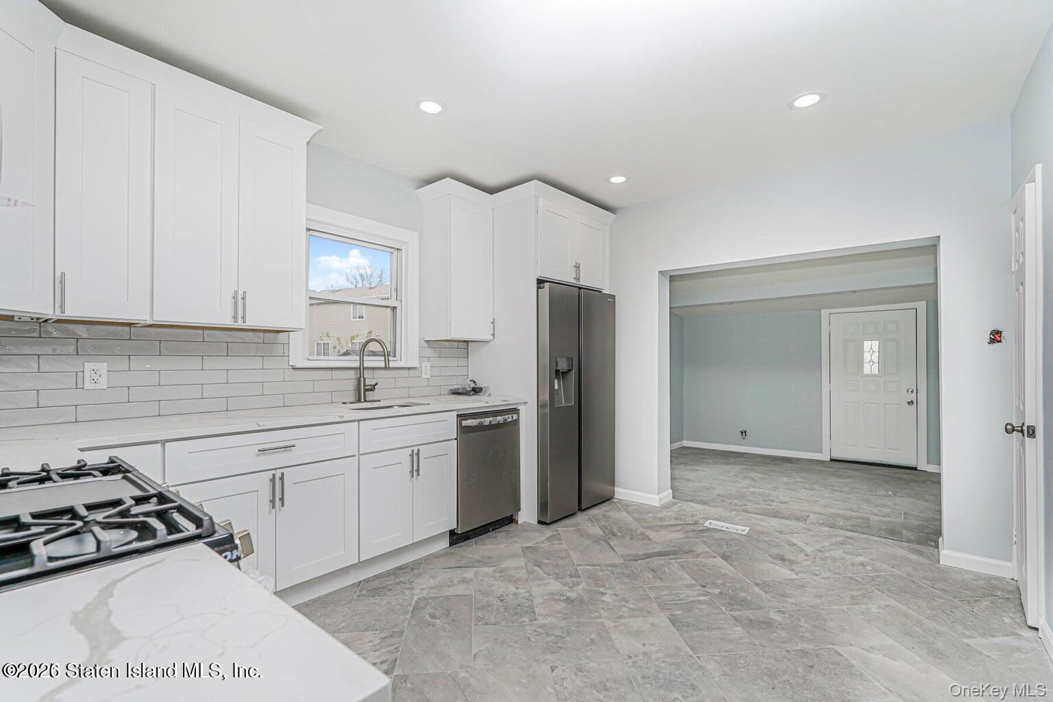 13 Laforge Ave – For Sale photo 7