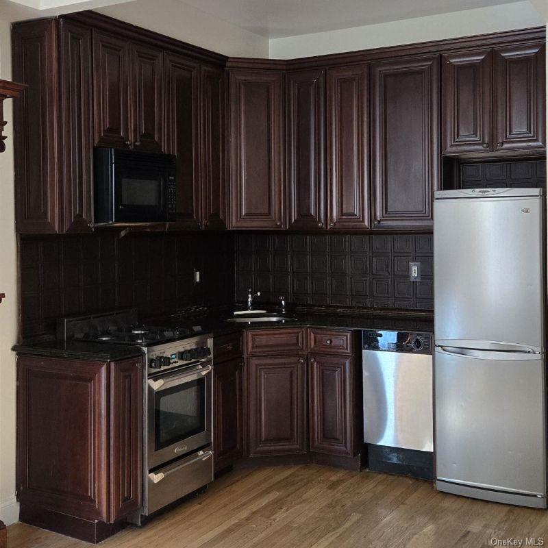 235 W 137th Street, Unit 1F photo 5