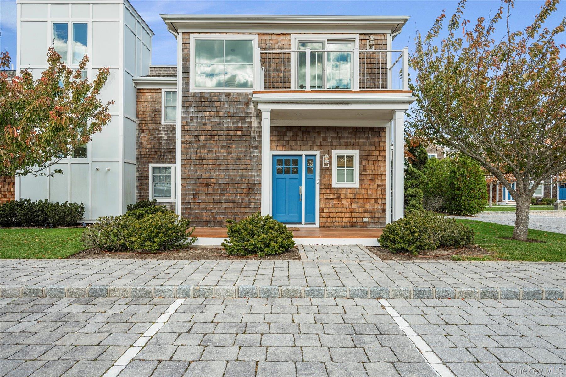 68 Foster Avenue, Unit 12
