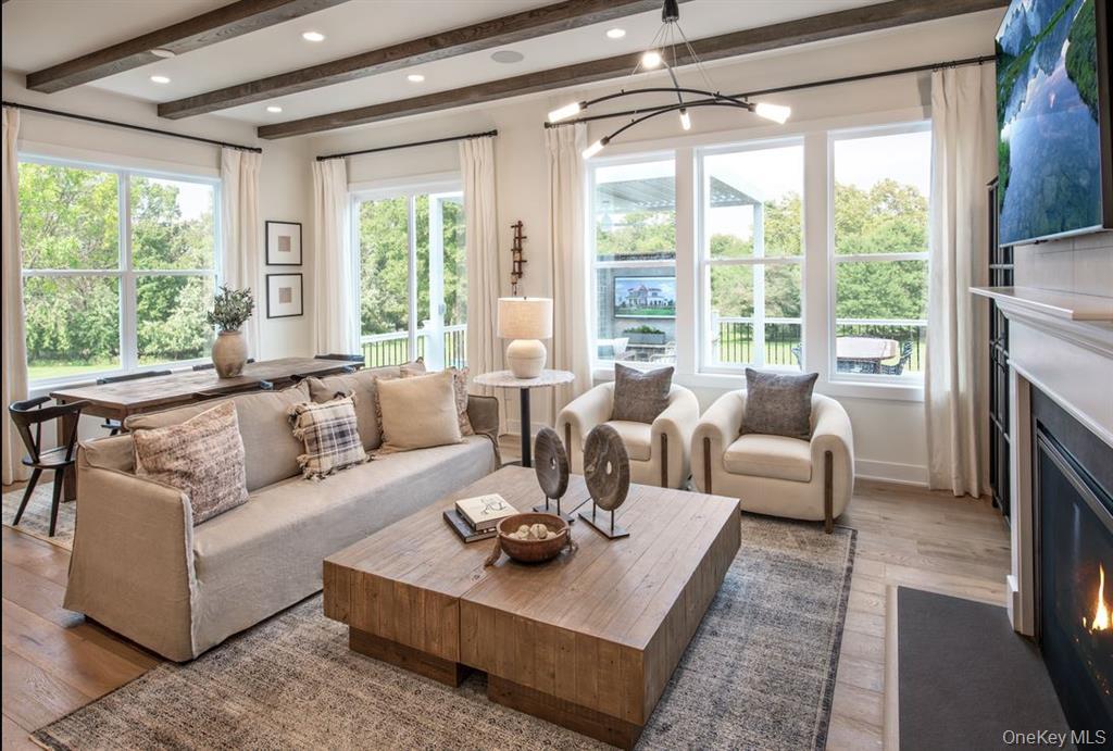 2042 Summit Loop, Unit 58