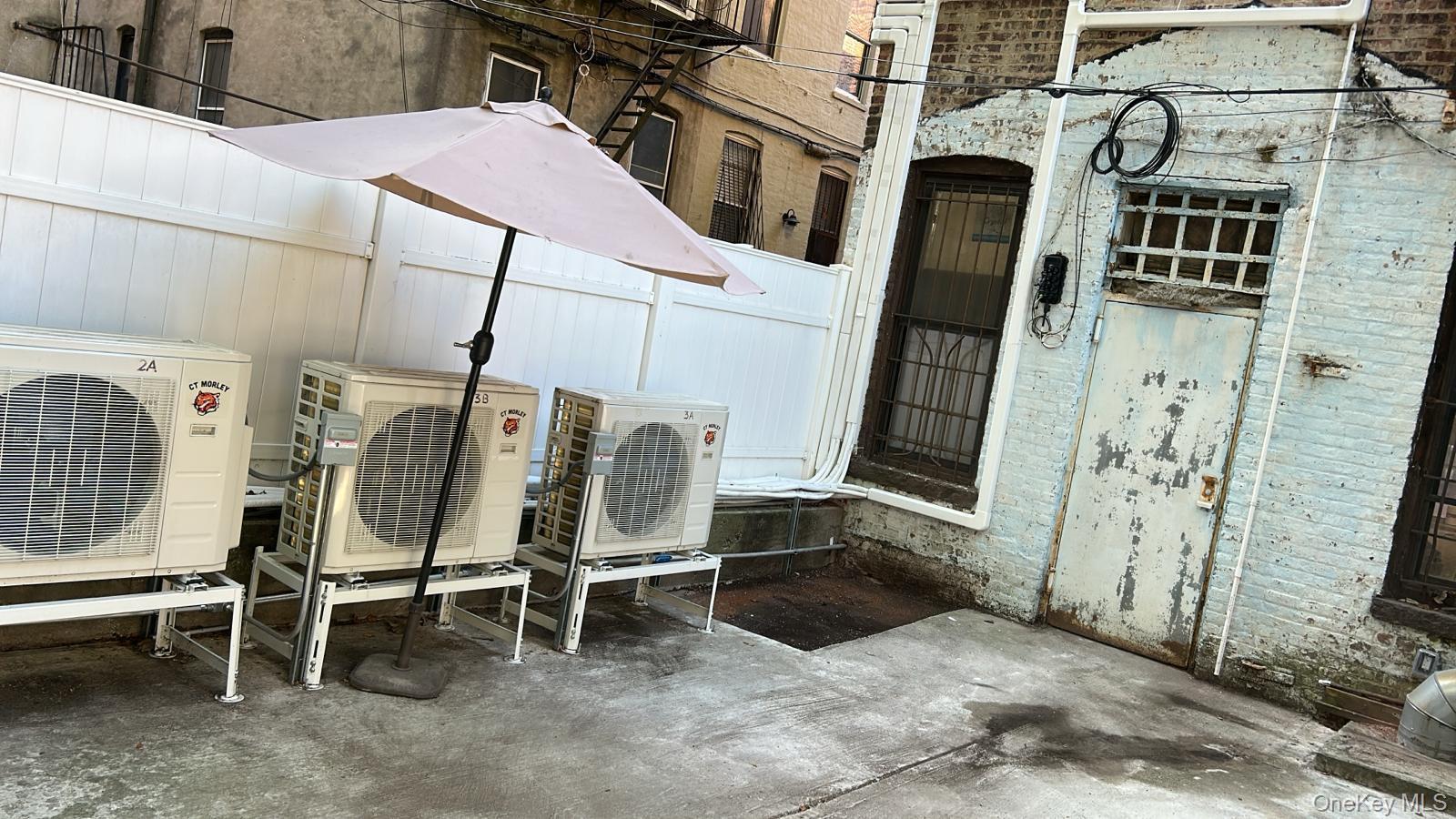 139 Kingston Avenue, Unit Store Fron photo 9