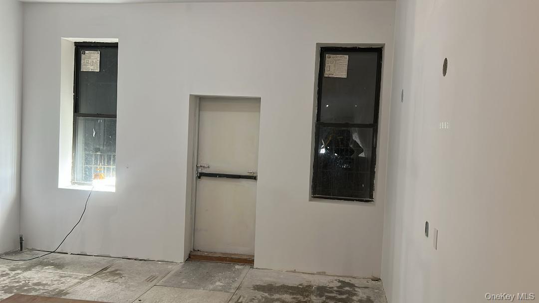 139 Kingston Avenue, Unit Store Fron photo 17