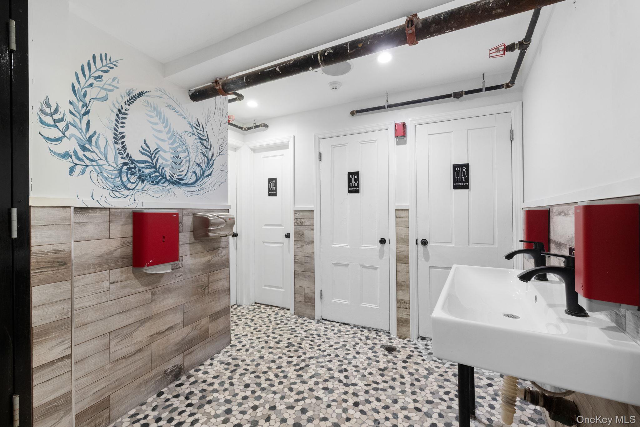 132 Main Street, Unit A photo 26